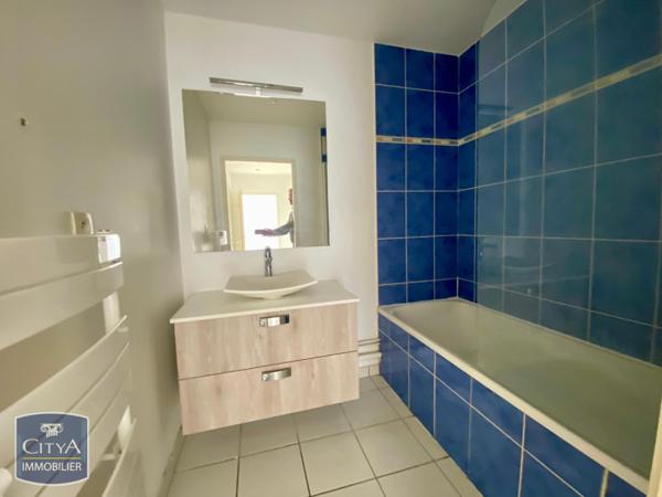 Appartement à louer 2 pièces 49.2m²