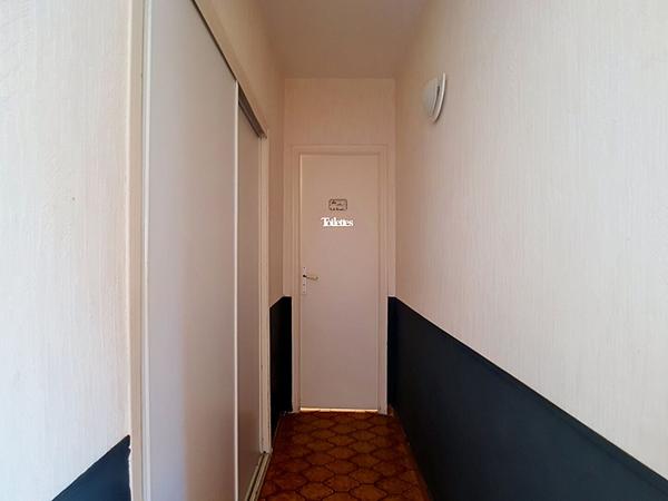 A VENDRE - Maison de 113 m²  - T5 - 4 chambres - 2 Garages - 31470 SAINT LYS