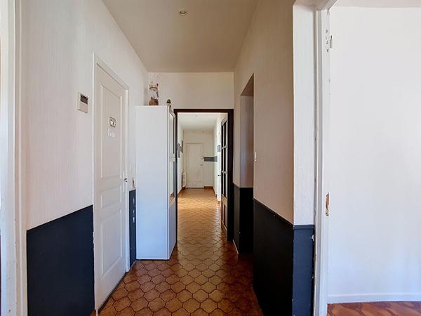 A VENDRE - Maison de 113 m²  - T5 - 4 chambres - 2 Garages - 31470 SAINT LYS