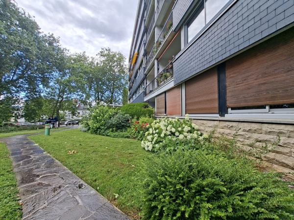 Appartement
         1 pièce
        - 10 m² Exclusivité 48 000 € *