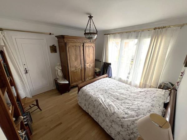 Maison Villepreux 9 pièces 7 chambres 180 m2 Type Marly