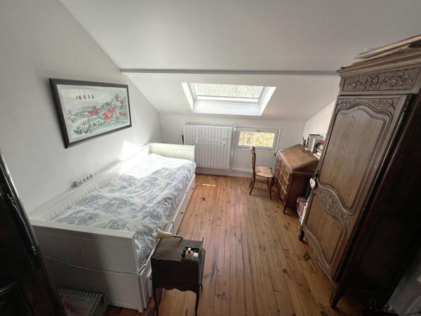 Maison Villepreux 9 pièces 7 chambres 180 m2 Type Marly