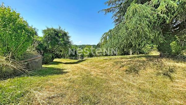 A vendre Charmante Maison avec vue dégagée et parc arboré à 5min de Mirande