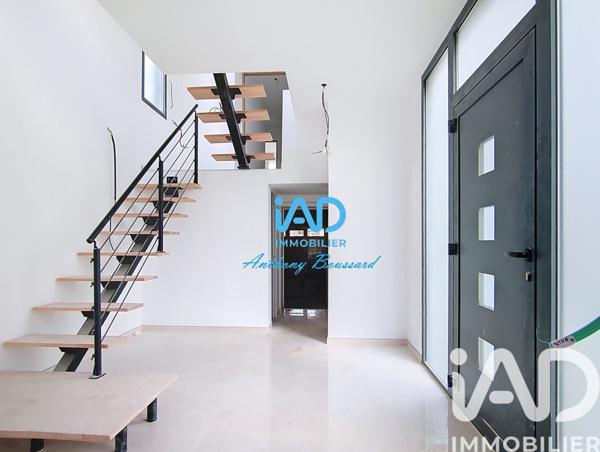Maison à vendre 4 pièces 160 m² Fontenay-Trésigny
