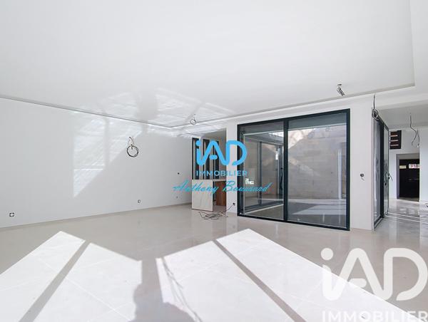 Maison à vendre 4 pièces 160 m² Fontenay-Trésigny