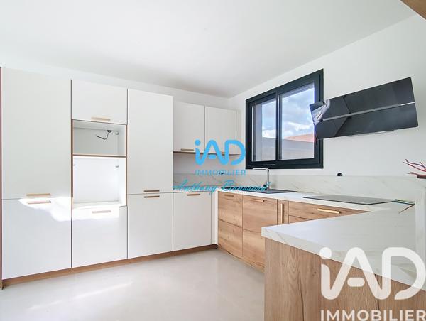 Maison à vendre 4 pièces 160 m² Fontenay-Trésigny