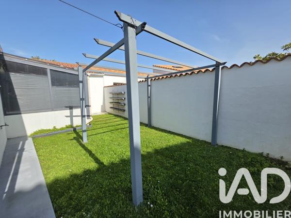 Maison à vendre 4 pièces 110 m² Saint-Pierre-d'Oléron