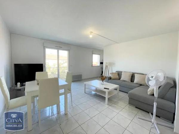 Appartement à louer 2 pièces 48.14m² Sorgues (84700)