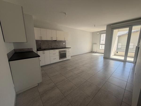 Appartement Dijon 3 pièce(s) 60.78 m2