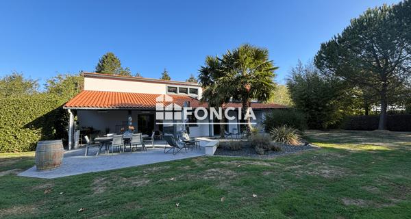À vendre Maison 8 pièces 205.15 m² - Cholet 49300