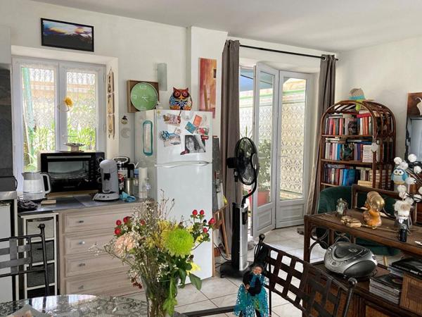 Immeuble à Prayssac 2 appartements loués avec terrasses