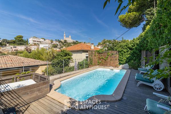 Maison avec piscine et restanques – Vue sur Notre-Dame – Roucas Blanc