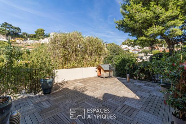 Maison avec piscine et restanques – Vue sur Notre-Dame – Roucas Blanc