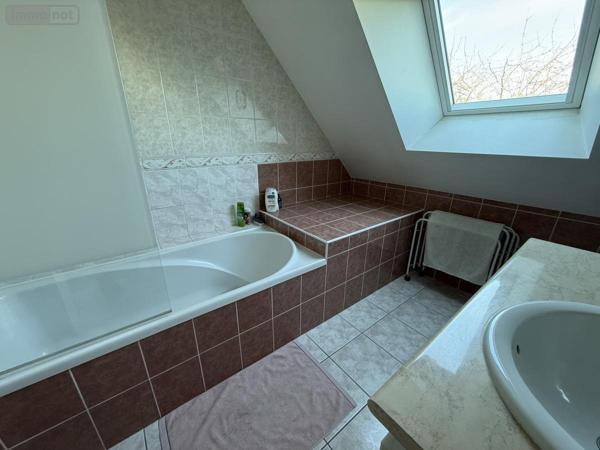 Maison à vendre à Theix-Noyalo dans le Morbihan (56450), ref : 56084-469