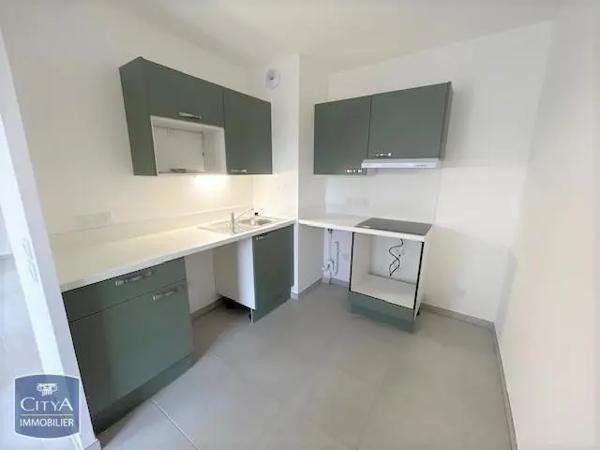 Appartement à louer 3 pièces 63.7m² Avignon (84000)