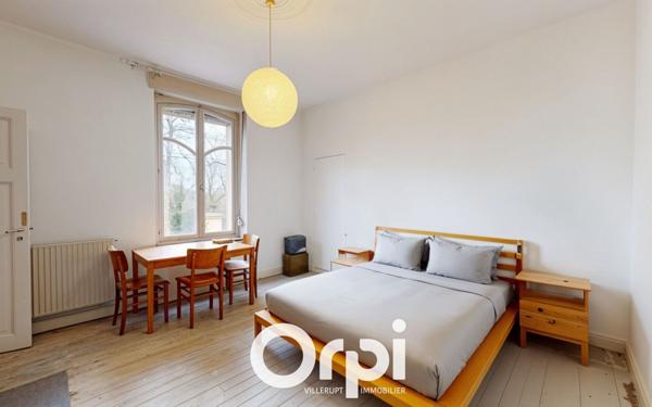 Maison à vendre    5 pièces •  Mont-Saint-Martin