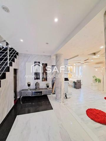 Située aux pieds des Vosges à Uffoltz (68700), cette grande maison familiale rénovée en 2020 de 177m2, 8 pièces sur 162 m2 de terrain avec 2 terrasses et une place de parking extérieure.