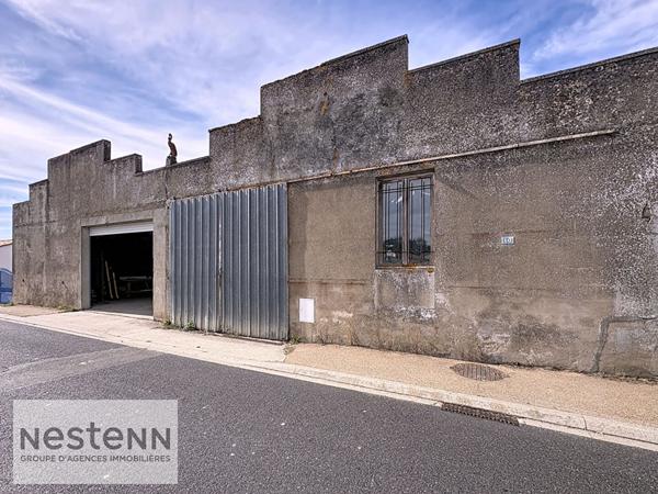 Garage Saint Urbain 260 m2