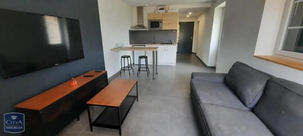 Appartement à louer 2 pièces 41m² Pamiers (09100)