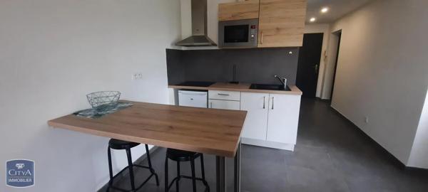 Appartement à louer 2 pièces 41m² Pamiers (09100)