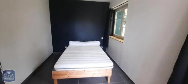 Appartement à louer 2 pièces 41m² Pamiers (09100)
