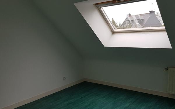 Maison à vendre    5 pièces • 82 m2 Ploumagoar