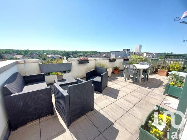 Appartement 5 pièces de 104 m² à Dammarie-les-Lys (77190)