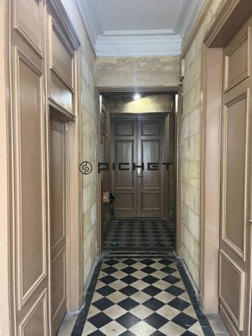 Appartement 3 pièces 62 m² BORDEAUX - 33000