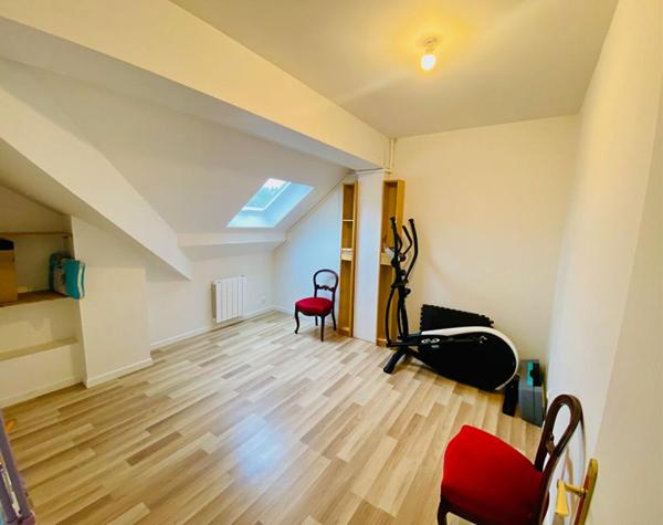 Appartement Emerainville 3 pièce(s) 73.15 m2
