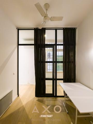 EXCLUSIVITE - AIX-EN-PROVENCE - CENTRE-VILLE HISTORIQUE - APPARTEMENT BOURGEOIS - T3 - 2 ACCES - IDEAL PROFESSIONS LIBERALES - COUR - CAVE - 520 000