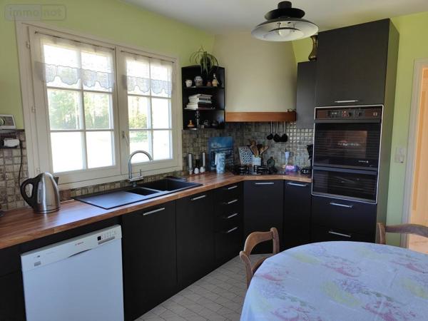Maison à vendre à La Croix-en-Touraine dans l'Indre-et-Loire (37150), ref : 021/PA0680