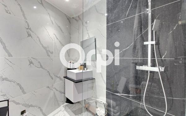 Appartement à vendre    4 pièces • 70 m2 Marseille 10