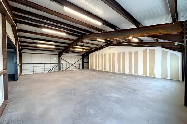 Locaux professionnels / commerciaux à louer - Vestric et Candiac