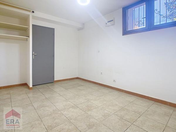 A louer Type 2 Marseille 13012 Beaumont  terrasse