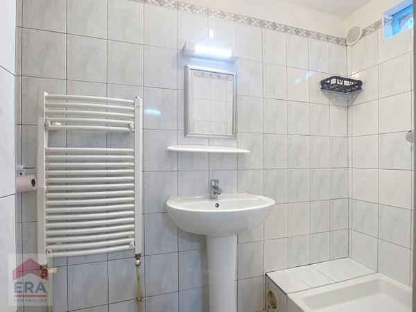 A louer Type 2 Marseille 13012 Beaumont  terrasse