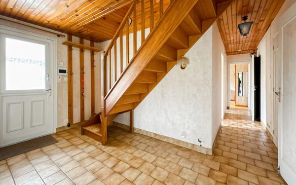 Maison à vendre    5 pièces •  Fleury-les-Aubrais