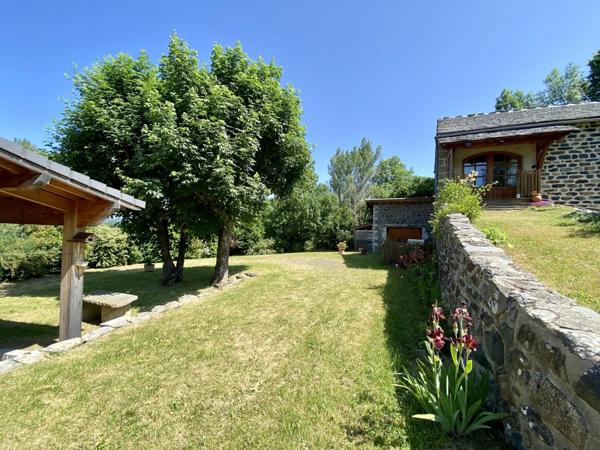 Immobilier Saint-Julien-Chapteuil (43260) – Ferme 186m2 – 289 900 €