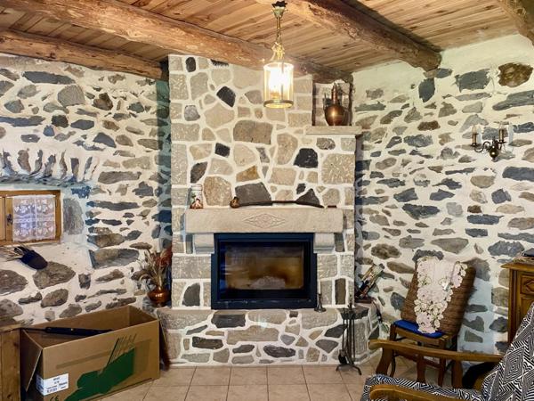 Immobilier Saint-Julien-Chapteuil (43260) – Ferme 186m2 – 289 900 €