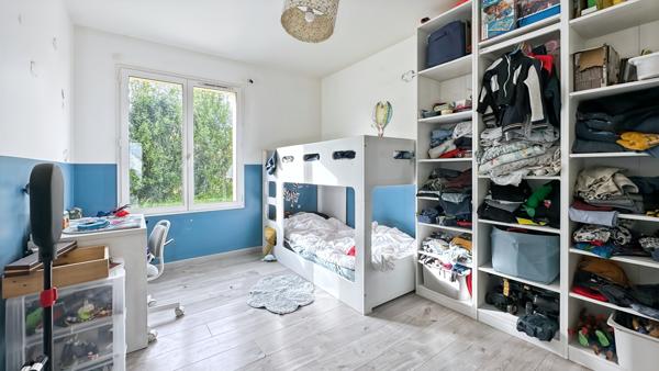 Chailly-en-Bière (77930) A Vendre - Maison de plain-pied proche du centre-ville de 102m².