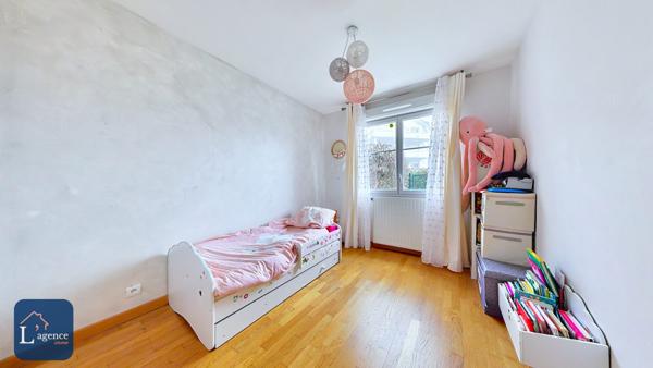 Appartement T3 Rez de jardin Garage Thoiry 01710