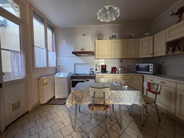 Maison à vendre à Reims dans la Marne (51100), ref : 51048-806