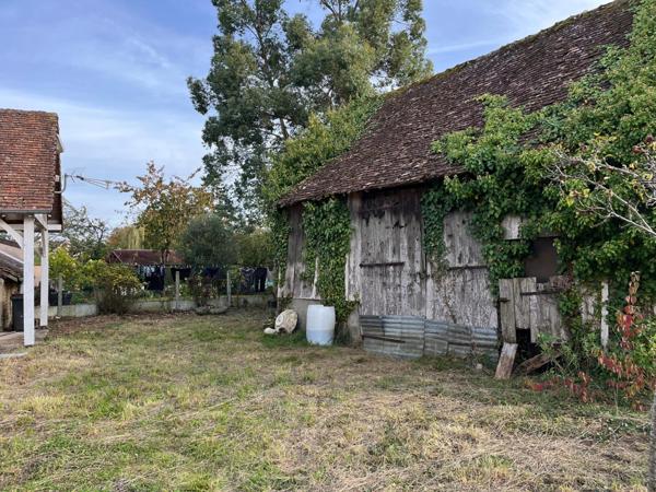 Maison à Beaumont-sur-Sarthe, 72170 - 6 pièces 180m²