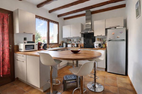 Maison Avenue d'Aquitaine 33560 carbon blanc
