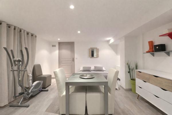 Maison Avenue d'Aquitaine 33560 carbon blanc