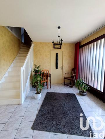 Maison à vendre 5 pièces 115 m² Saint-Barthélemy-d'Anjou