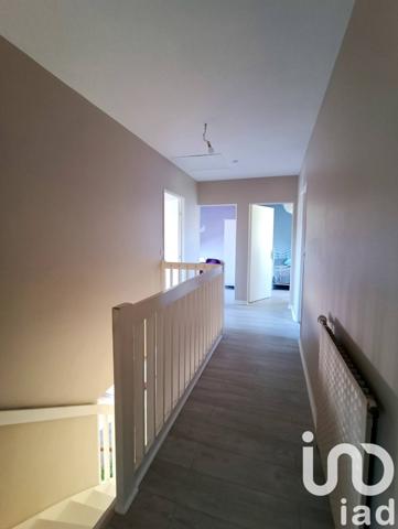 Maison à vendre 5 pièces 115 m² Saint-Barthélemy-d'Anjou