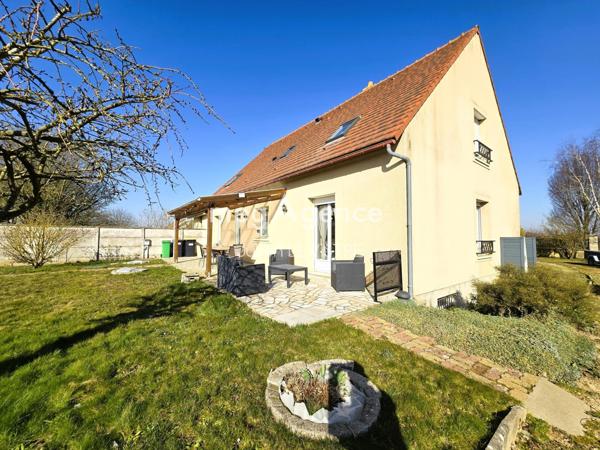 Maison à AUNEAU, 28700 - 7 pièces 194m²