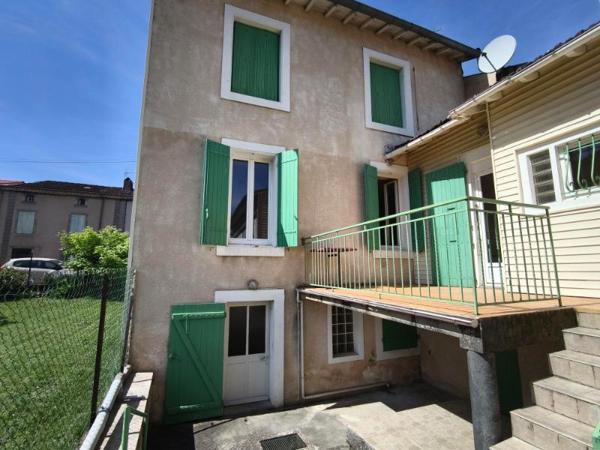 MAISON  AVEC 2 APPARTEMENTS - 2 GARAGES - JARDIN -MAZAMET