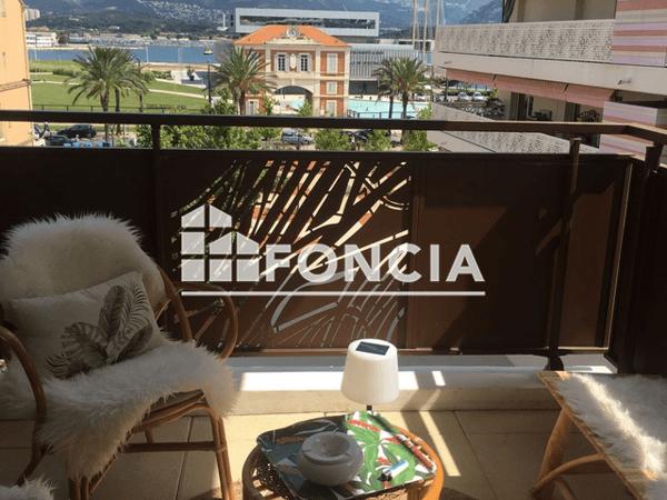Location Appartement 2 pièces 40.4 m² - 45 ALLEE ANDRE SALVETTI La Seyne Sur Mer 83500