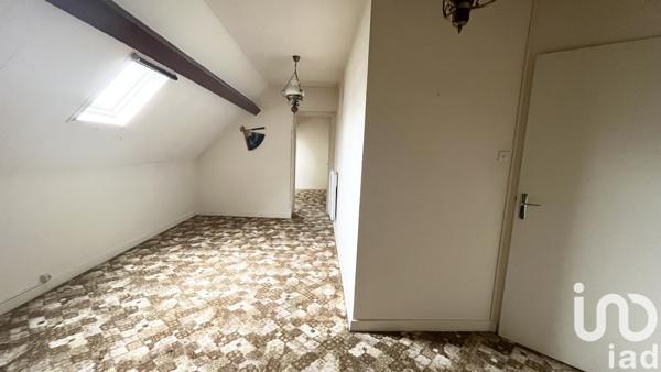 Maison à vendre 7 pièces 216 m² Saint-Galmier